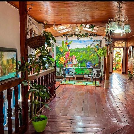 לינה וארוחת בוקר סנטה רוזה דה כבאל Casa Madre Tierra Src מראה חיצוני תמונה